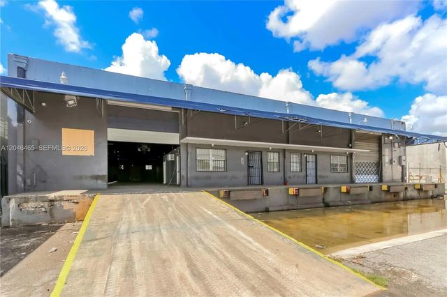 4 of 8 - 540 W 20th Street, Hialeah, FL