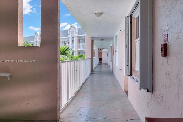 3 of 39 - 2603 Nw 103rd Avenue #310, Sunrise, FL