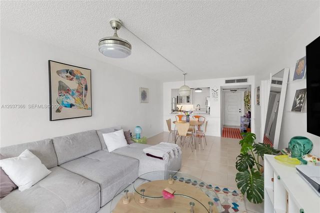 3 of 55 - 9495 Evergreen Place #103, Davie, FL