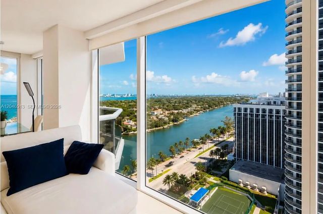 4 of 18 - 4775 Collins Avenue #2407, Miami Beach, FL