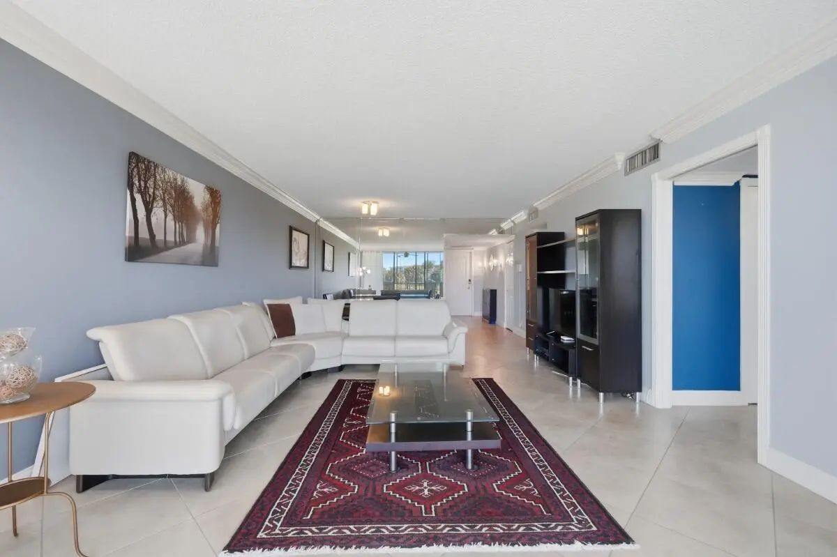 3001 S Palm Aire Drive #206, Pompano Beach