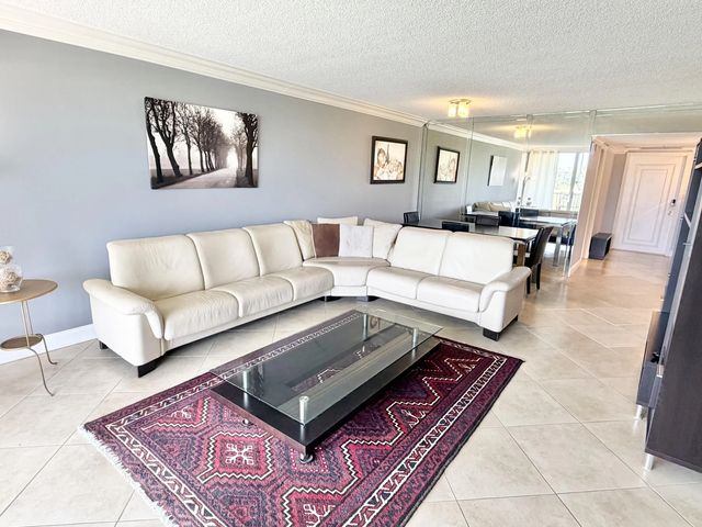 2 of 24 - 3001 S Palm Aire Drive #206, Pompano Beach, FL