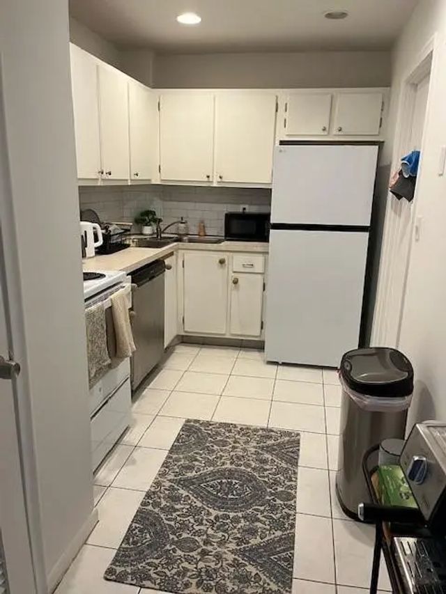 2 of 29 - 1950 N Andrews Avenue #210d, Wilton Manors, FL