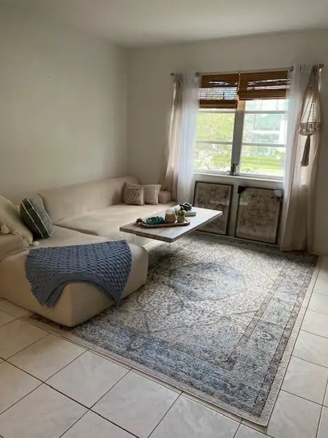 5 of 29 - 1950 N Andrews Avenue #210d, Wilton Manors, FL