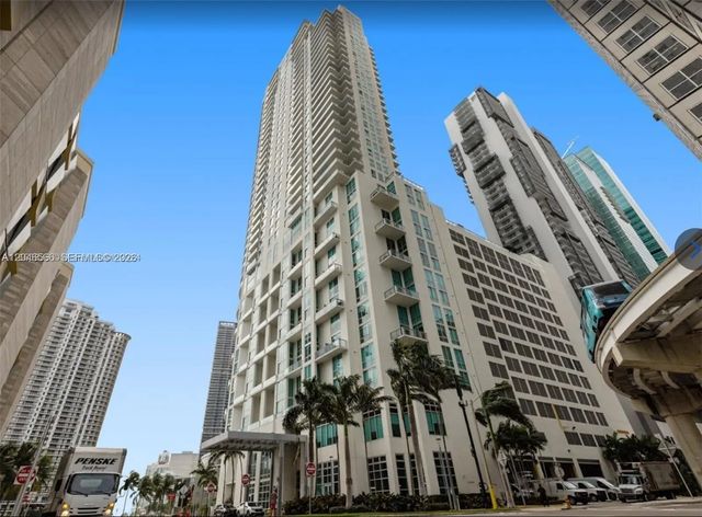 2 of 14 - 300 S Biscayne Boulevard #t-2603, Miami, FL