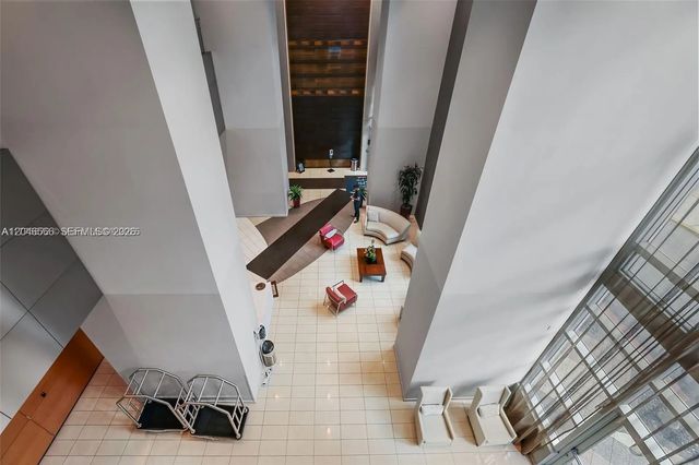 4 of 14 - 300 S Biscayne Boulevard #t-2603, Miami, FL