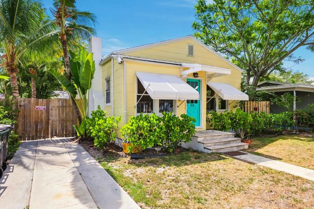 4 of 42 - 918 N K Street, Lake Worth Beach, FL