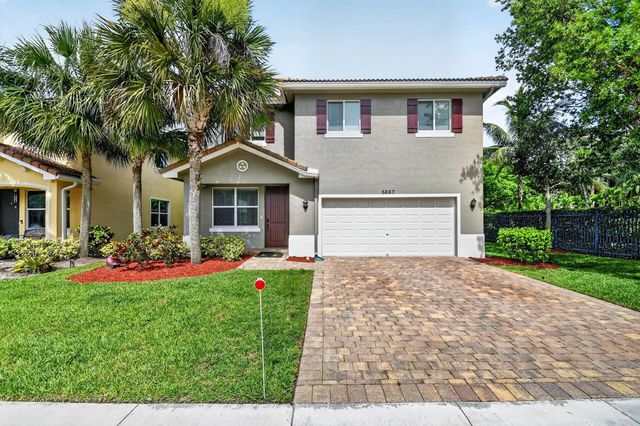 5667 Caranday Palm Drive, Greenacres