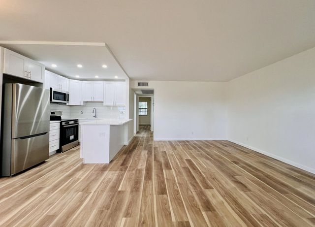 5 Hastings A, West Palm Beach