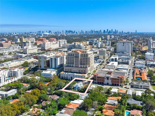 4 of 31 - 2712 S Le Jeune Road, Coral Gables, FL