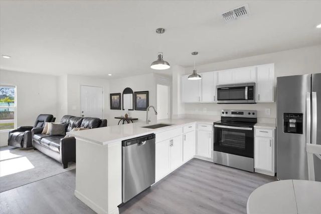 2 of 44 - 3129 Wessel Avenue Se, Palm Bay, FL