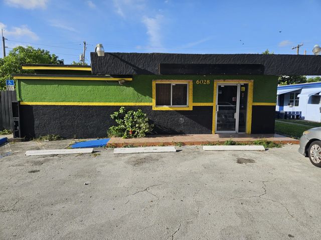 6028 Washington Street, Hollywood