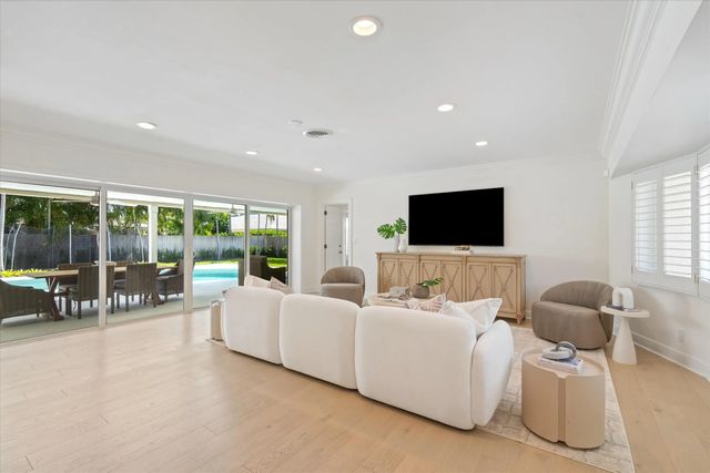 2 of 25 - 2889 Ne 26th Street, Fort Lauderdale, FL