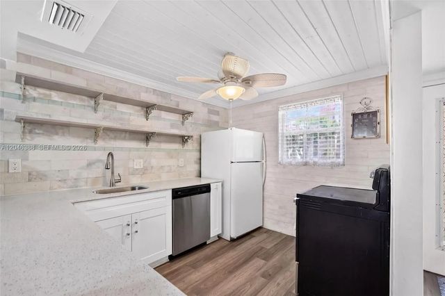 3241 Holiday Springs Boulevard #108, Margate