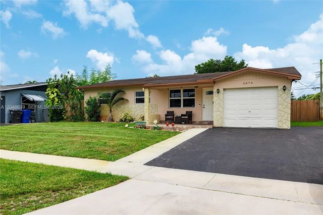 4 of 40 - 6870 Pershing Street, Hollywood, FL