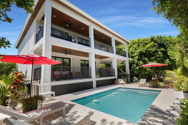 239 W Seaview Drive, Duck Key