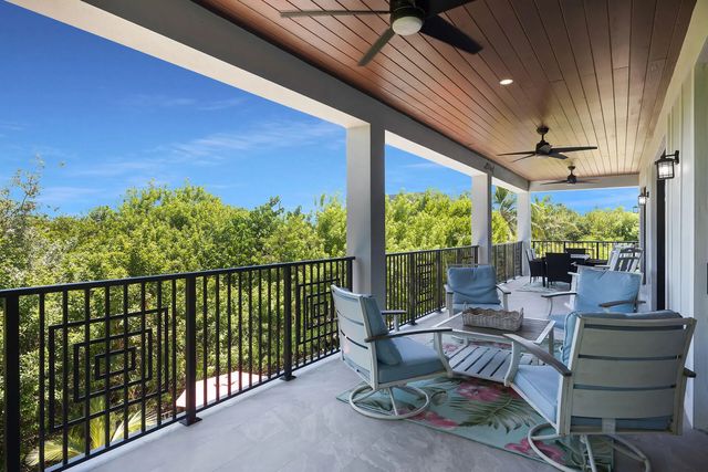 5 of 13 - 239 W Seaview Drive, Duck Key, FL