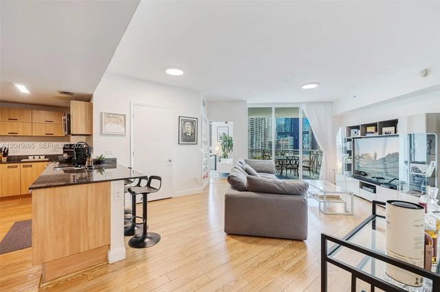 4 of 23 - 350 S Miami Avenue #2104, Miami, FL