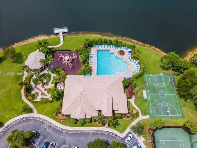 5 of 35 - 1941 Sw 148th Way, Miramar, FL
