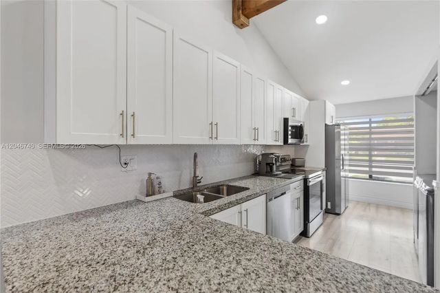 3 of 70 - 10311 Laurel Court, Pembroke Pines, FL