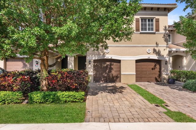 2 of 37 - 354 Se 1st Way #354, Deerfield Beach, FL