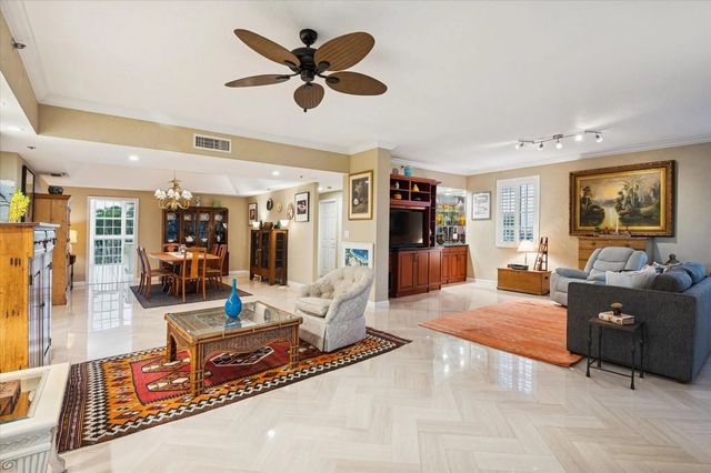5 of 20 - 4112 W Palm Aire Drive #124a, Pompano Beach, FL