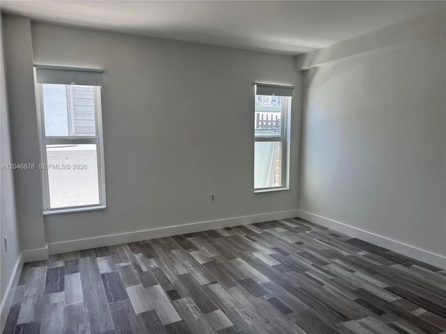 5 of 45 - 1345 West Avenue #202, Miami Beach, FL