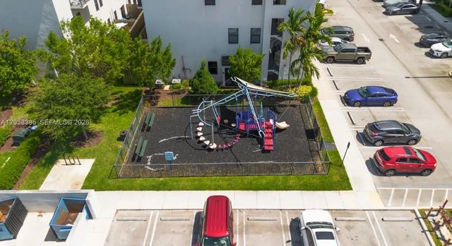 4 of 12 - 10443 Nw 82nd Street #8, Doral, FL