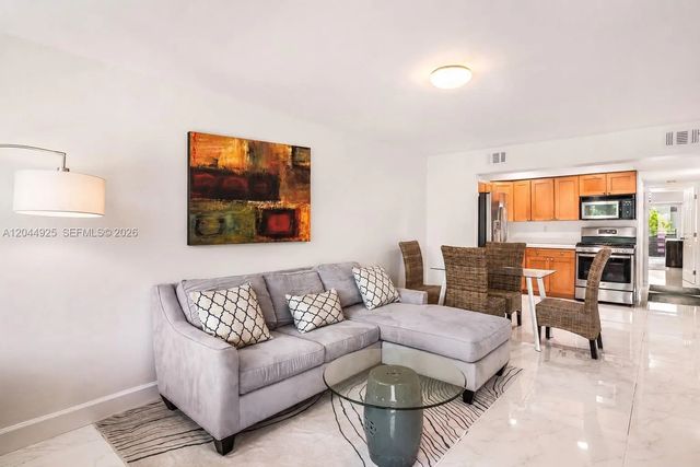2 of 25 - 405 N Hibiscus Drive #204, Miami Beach, FL