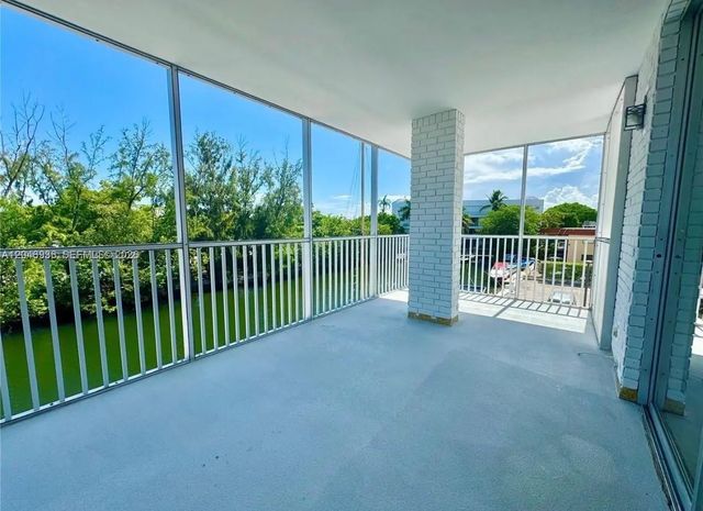 3660 Ne 166th Street #315, North Miami Beach