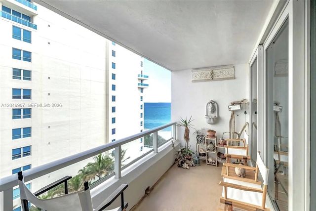 5 of 58 - 5005 Collins Avenue #1224, Miami Beach, FL