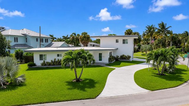 2 of 43 - 2812 Ne 27th Street, Lighthouse Point, FL