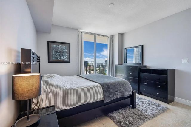 5 of 15 - 140 S Dixie Highway #609, Hollywood, FL