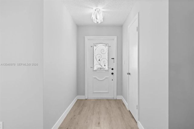 2 of 35 - 2408 Ne 10th Street #122, Hallandale Beach, FL