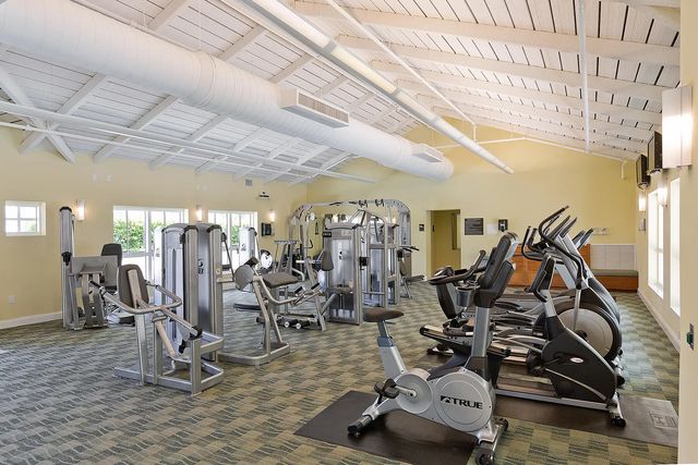 2 of 37 - 480 Hibiscus Street #515, West Palm Beach, FL
