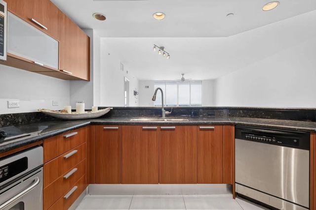 3 of 76 - 2650 Lake Shore Drive #1005, Riviera Beach, FL