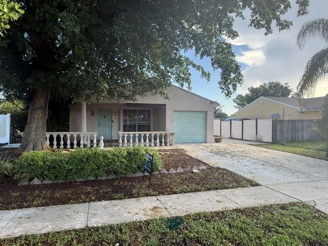 10685 Bobbie Lane, Royal Palm Beach