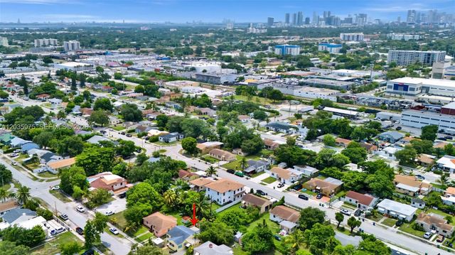 3 of 15 - 1042 Nw 76th Street, Miami, FL