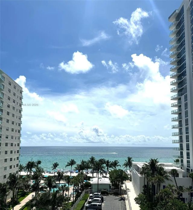 3901 S Ocean Drive #7o, Hollywood