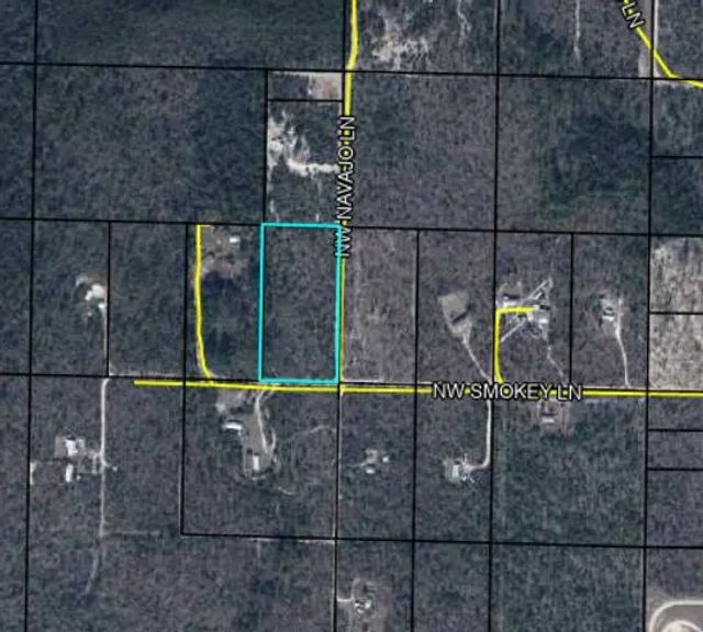 2 of 2 - Xxxx Nw Smokey Lane Nw, Fountain, FL