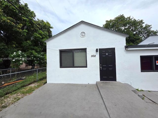 2 of 38 - 1102 Nw 103rd Street, Miami, FL