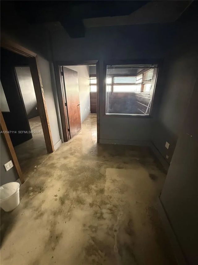 1125 Ne 125th Street #300-1, North Miami