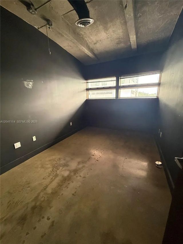 2 of 3 - 1125 Ne 125th Street #300-1, North Miami, FL