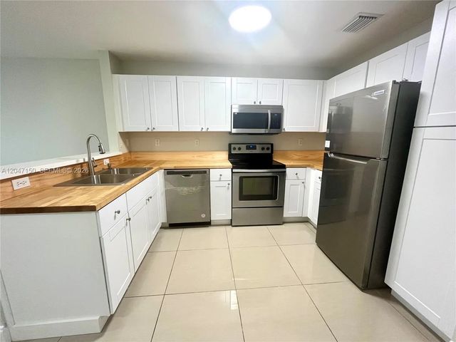 5 of 26 - 3028 Sw 129th Terrace #120, Miramar, FL