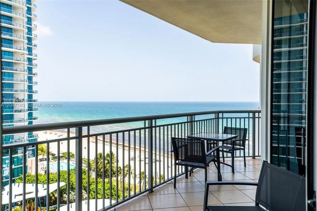 5 of 55 - 17375 Collins Avenue #1206, Sunny Isles Beach, FL