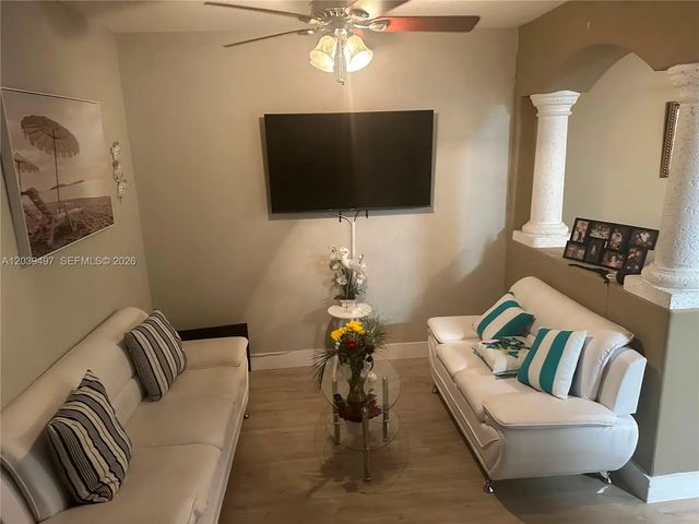 4 of 13 - 2756 Se 16th Avenue #127, Homestead, FL
