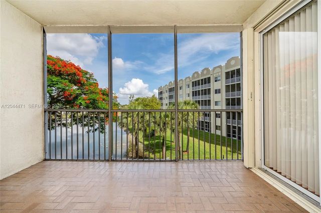 2 of 48 - 10750 Nw 66th Street #312, Doral, FL