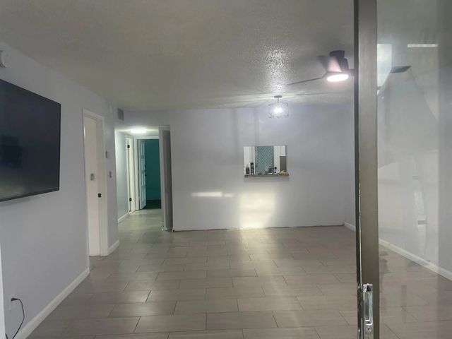 5 of 12 - 4141 Nw 44th Avenue #116, Lauderdale Lakes, FL
