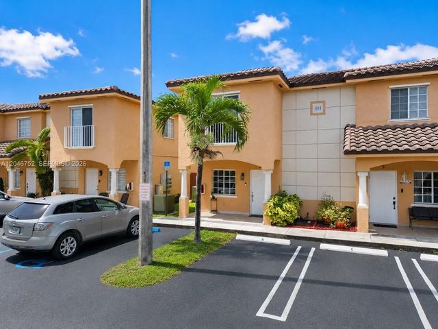 3539 W 76th Street #6, Hialeah