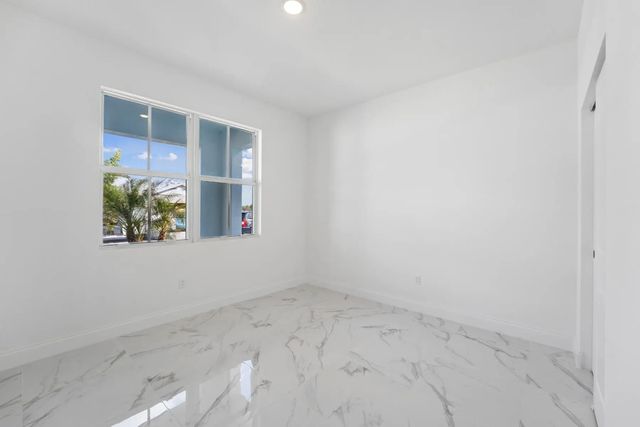 3 of 32 - 10056 Nw Field Flower Trail, Port St. Lucie, FL